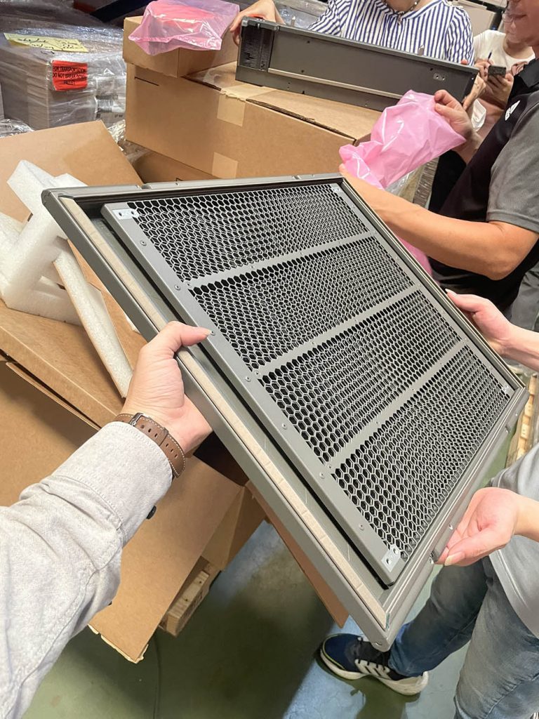 ACC - 7750 SR-7s Air filter door kit - 3HE12460AA